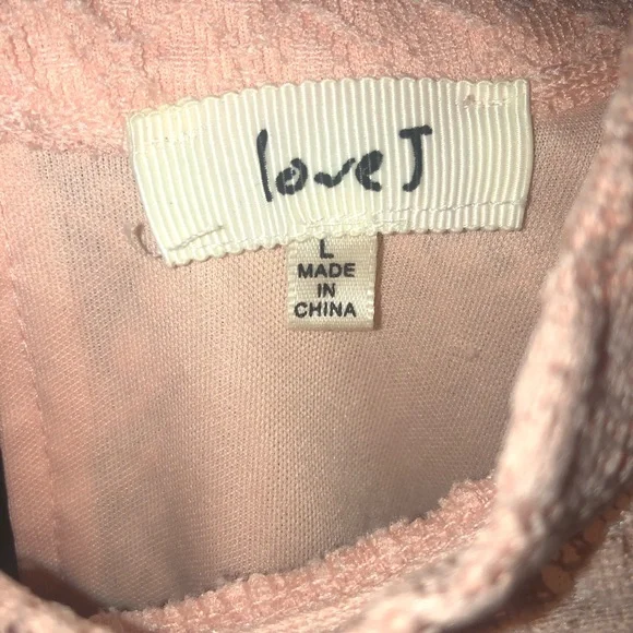 Love J Blouse - Picture 8 of 8